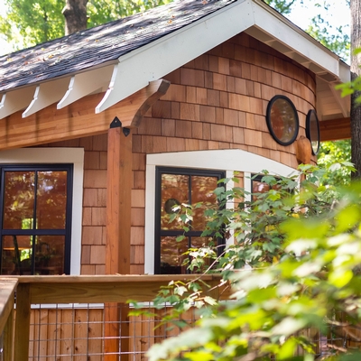 Omni Treehouse Library on the Blakeney campus